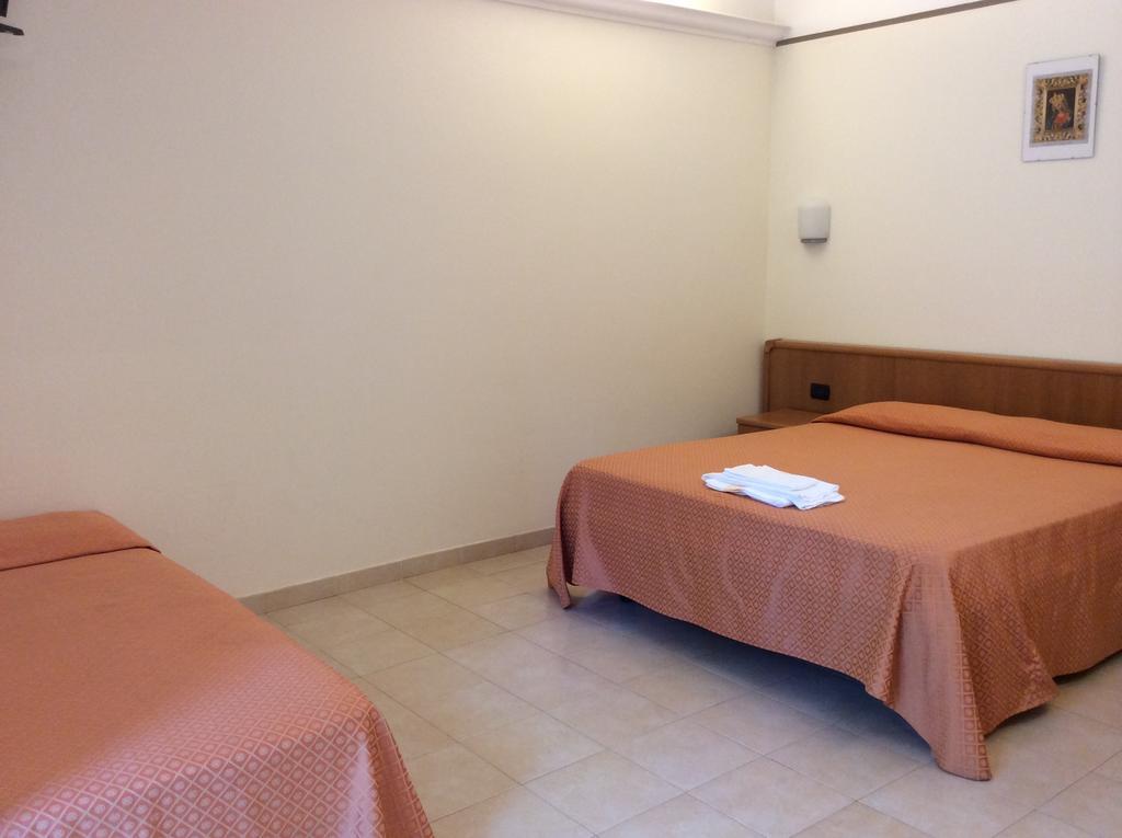 Hotel Il Saraceno Volastra Szoba fotó