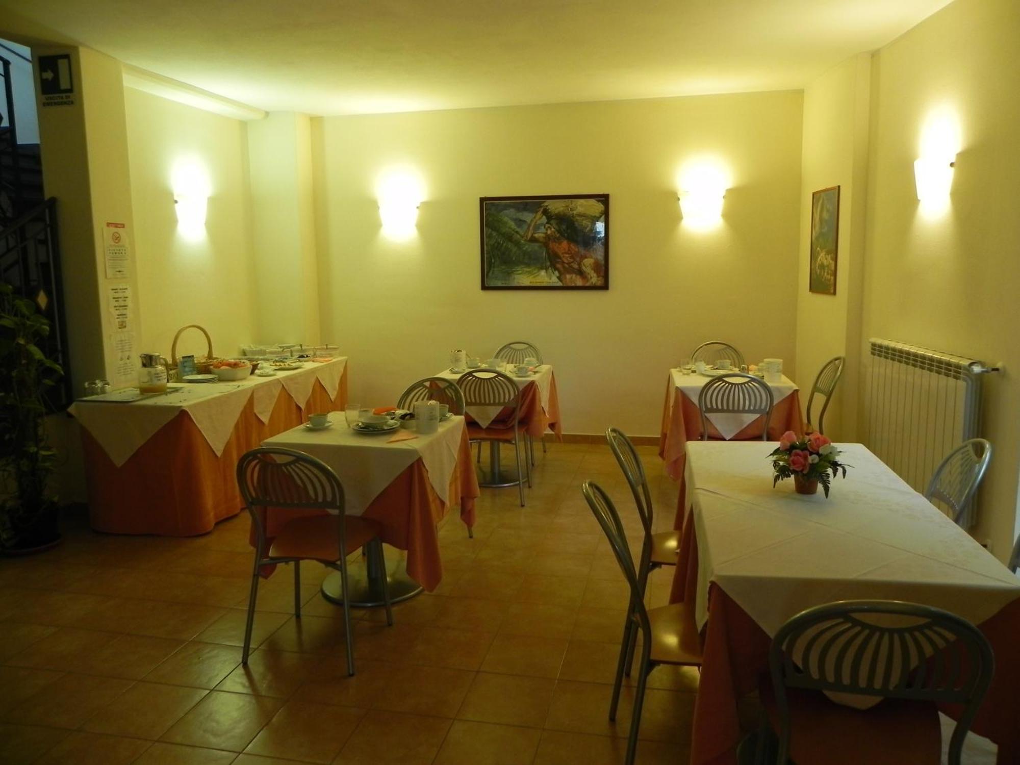 Hotel Il Saraceno Volastra Kültér fotó
