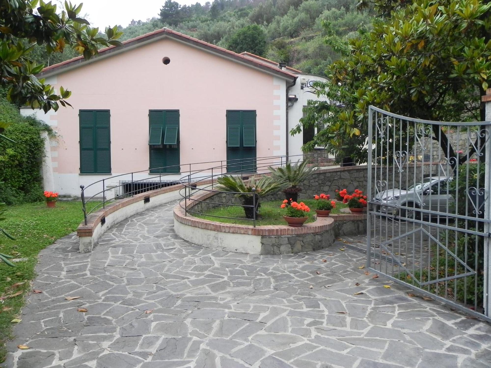 Hotel Il Saraceno Volastra Kültér fotó